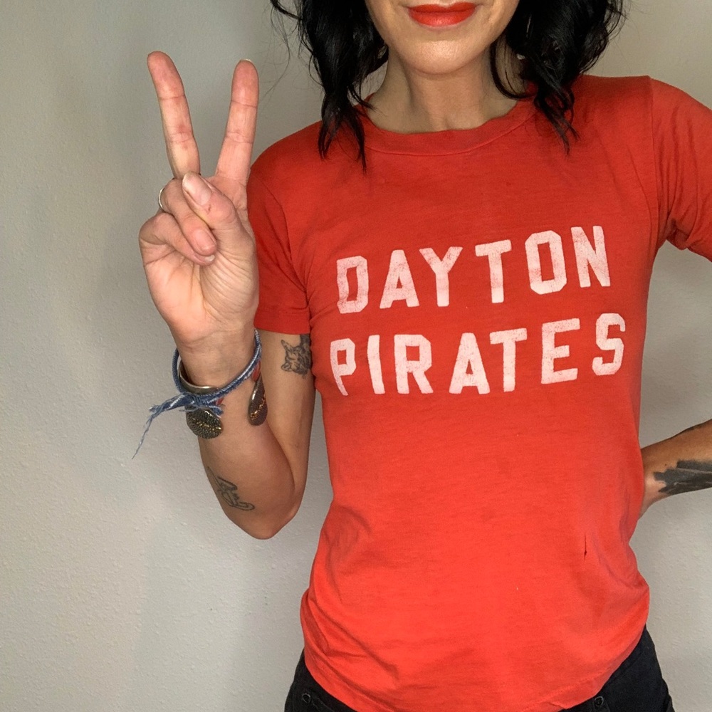 *SOLD🦊💕*Vintage Single Stitch T